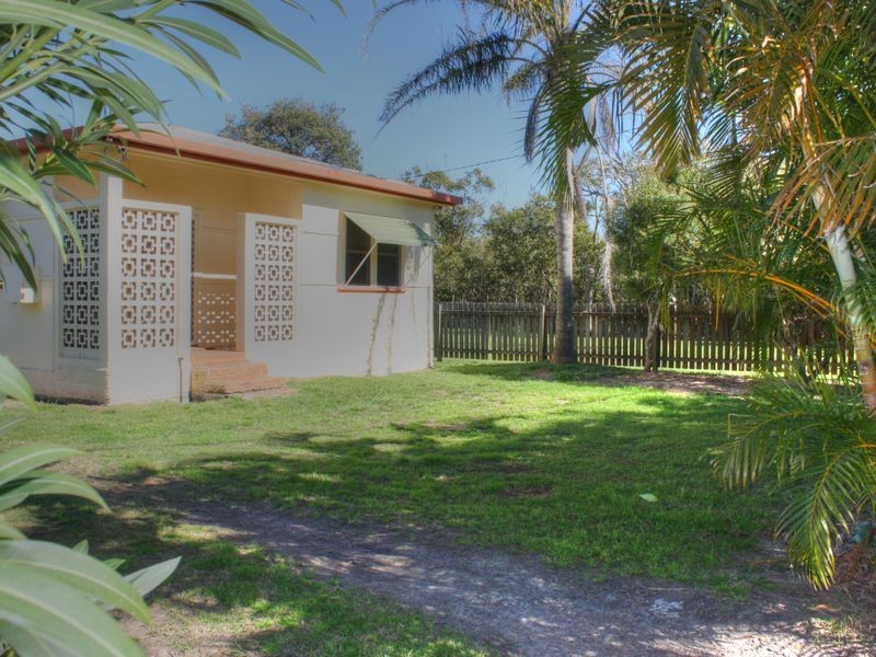 6 Cave Street, Iluka NSW 2466