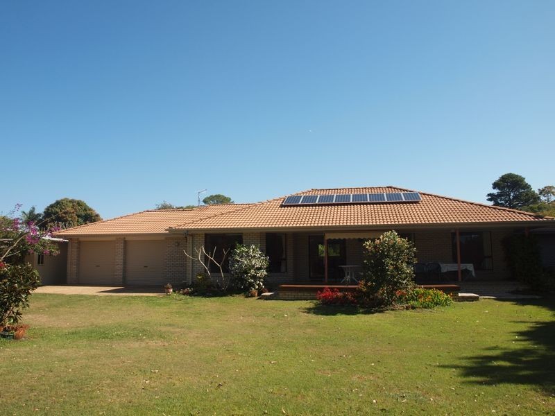 8 Angourie Street, Iluka NSW 2466