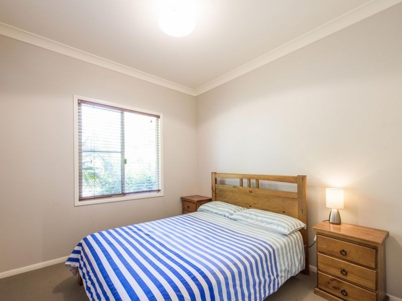 7 Charles Lane, Iluka NSW 2466