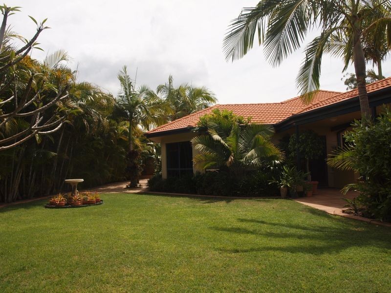 10 Conrad Close, Iluka NSW 2466