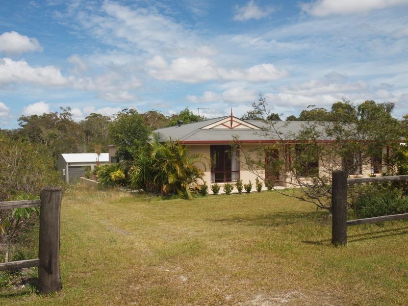 113 Emu Drive, Woombah NSW 2469