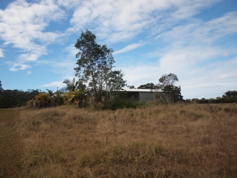 113 Emu Drive, Woombah NSW 2469