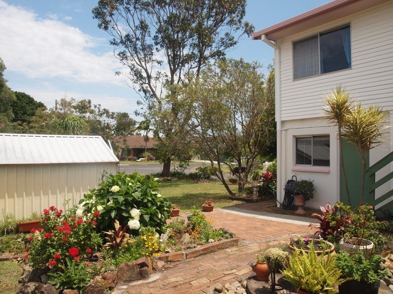 8 Riverview Street, Iluka NSW 2466