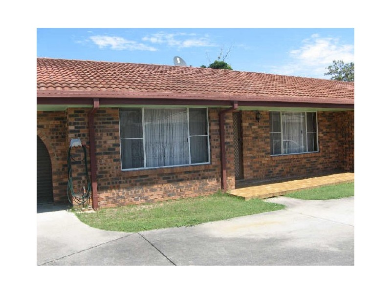 2/10 Hammond Street, Iluka NSW 2466