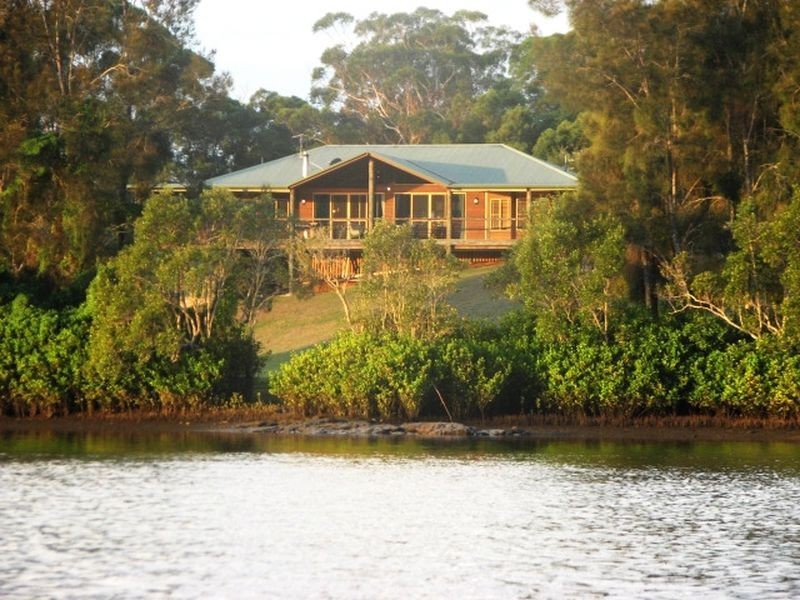 9 Adams Street, Woombah NSW 2469