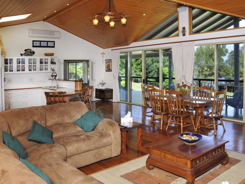 9 Adams Street, Woombah NSW 2469