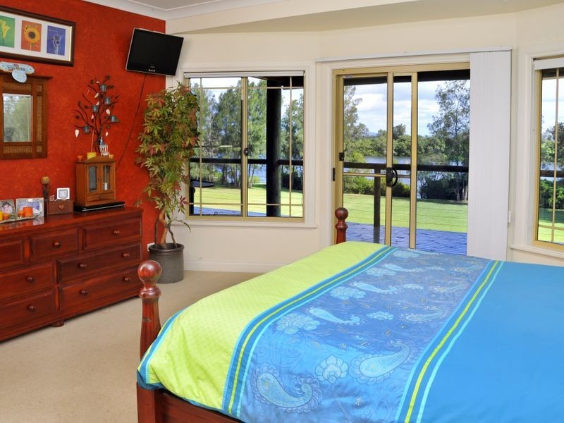 9 Adams Street, Woombah NSW 2469