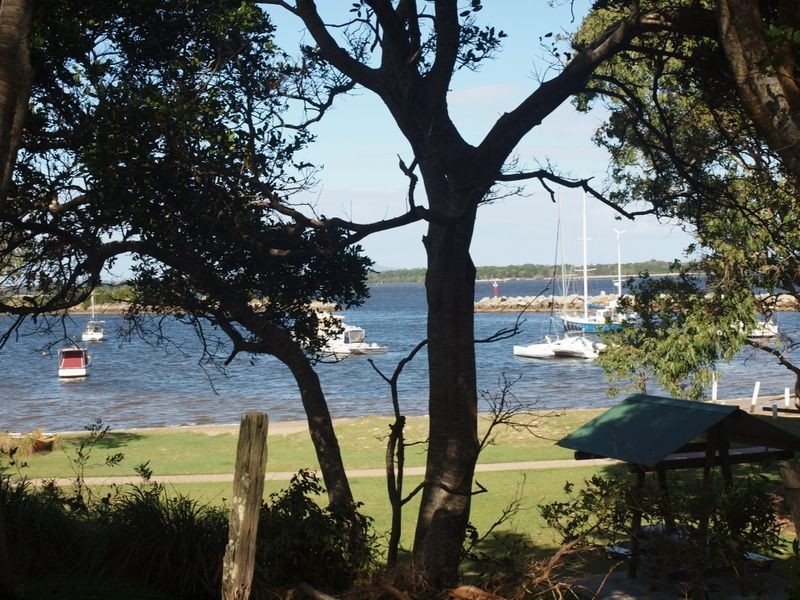 8 Queen Lane, Iluka NSW 2466