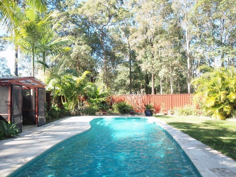 33 Emu Drive, Woombah NSW 2469