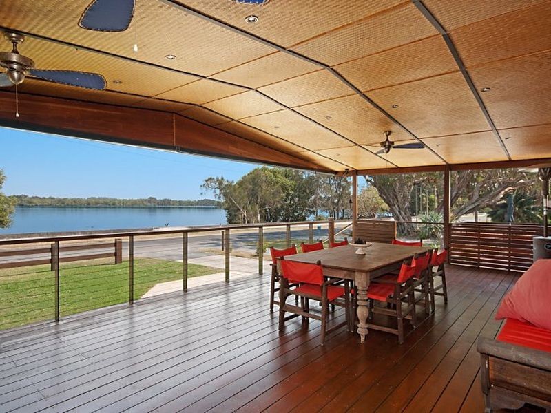 22 Marandowie Drive, Iluka NSW 2466