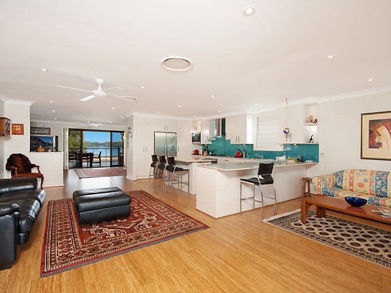 22 Marandowie Drive, Iluka NSW 2466