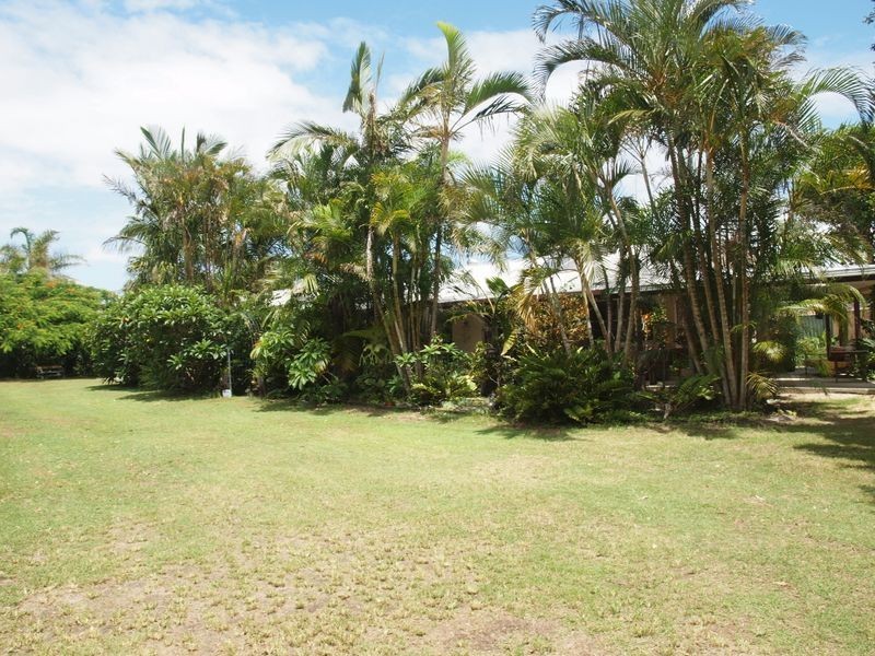 2 Binnowee Close, Iluka NSW 2466