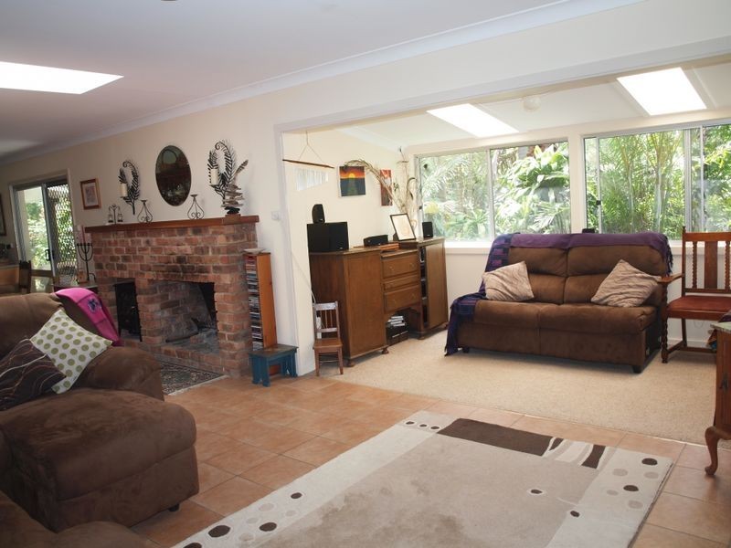 2 Binnowee Close, Iluka NSW 2466