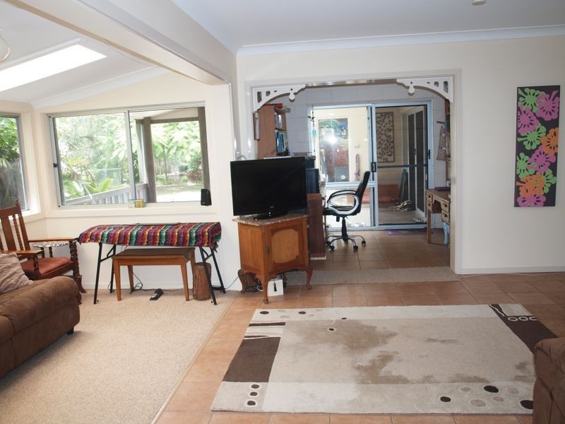 2 Binnowee Close, Iluka NSW 2466