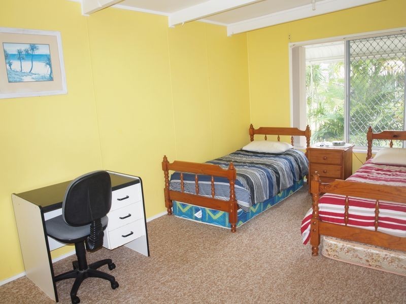 6 Loxton Avenue, Iluka NSW 2466