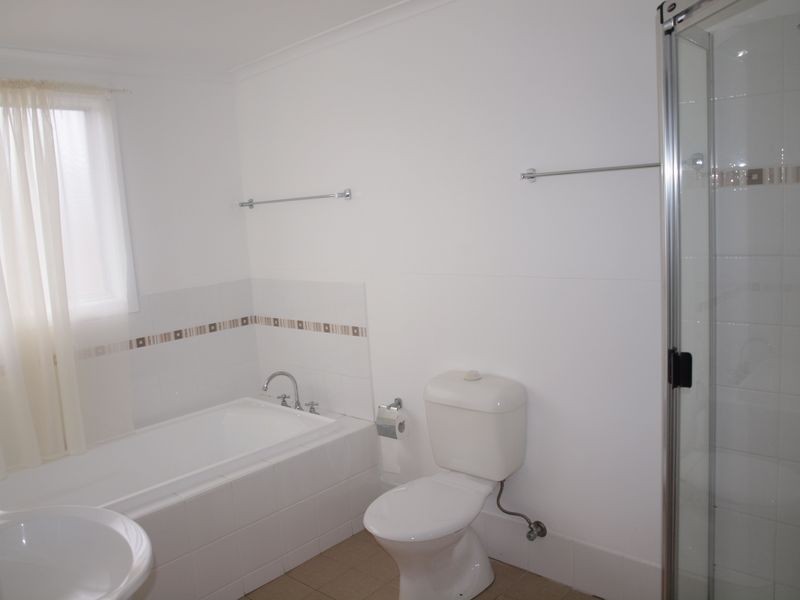 6 Loxton Avenue, Iluka NSW 2466