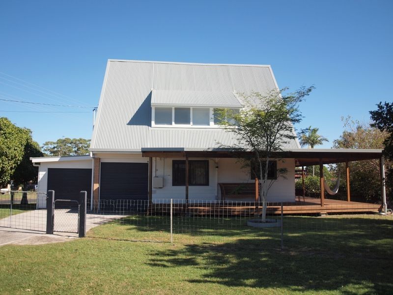 19 Hammond Street, Iluka NSW 2466