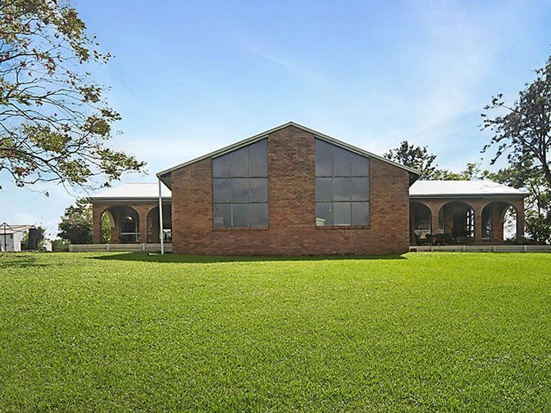 11 Island View Road, Woombah NSW 2469