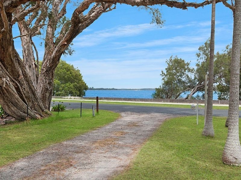 26 Marandowie Drive, Iluka NSW 2466