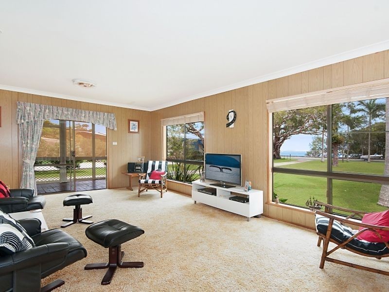 26 Marandowie Drive, Iluka NSW 2466