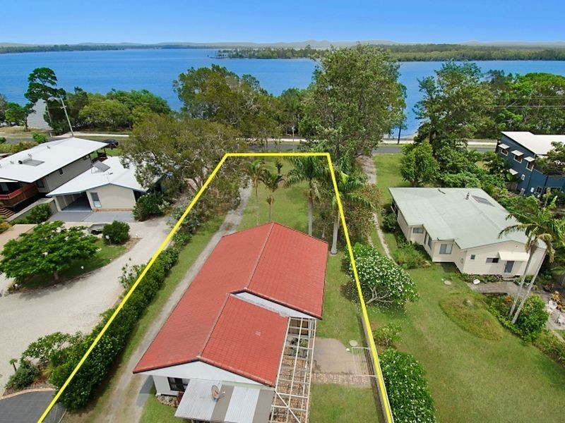 26 Marandowie Drive, Iluka NSW 2466