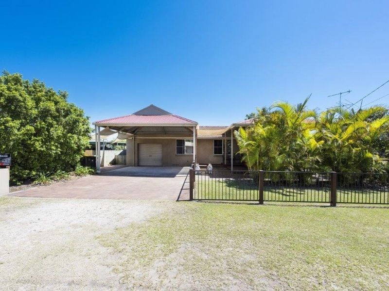 17 Loxton Avenue, Iluka NSW 2466