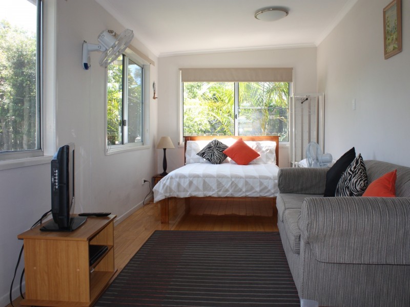 17 Loxton Avenue, Iluka NSW 2466