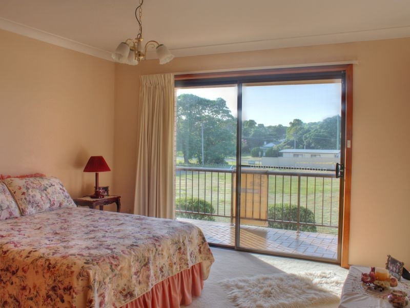 2/72 Queen Lane, Iluka NSW 2466