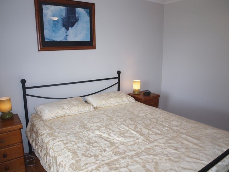 17 Loxton Avenue, Iluka NSW 2466