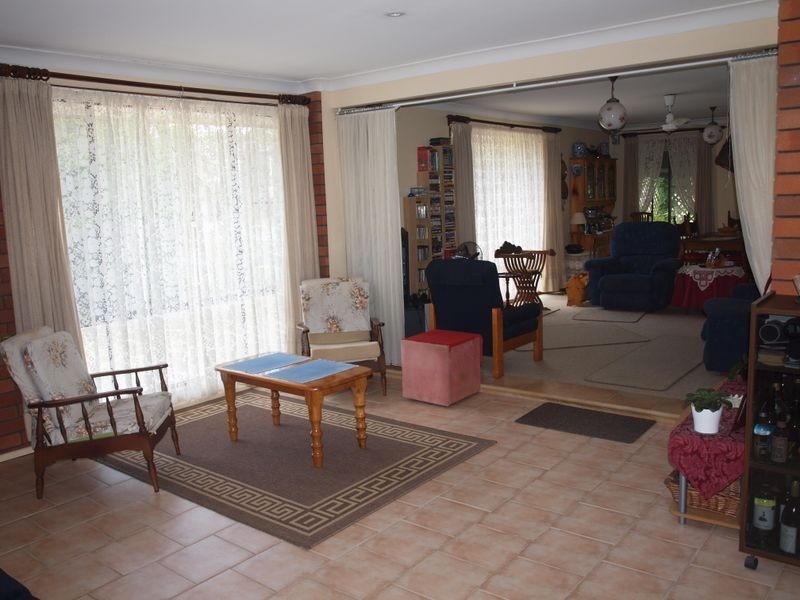 1 Ballanda Crescent, Iluka NSW 2466