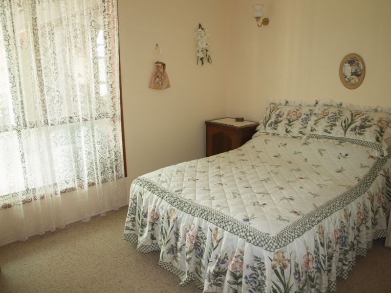 1 Ballanda Crescent, Iluka NSW 2466