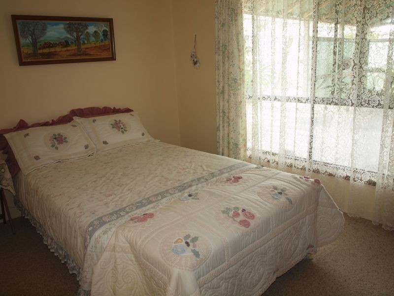 1 Ballanda Crescent, Iluka NSW 2466