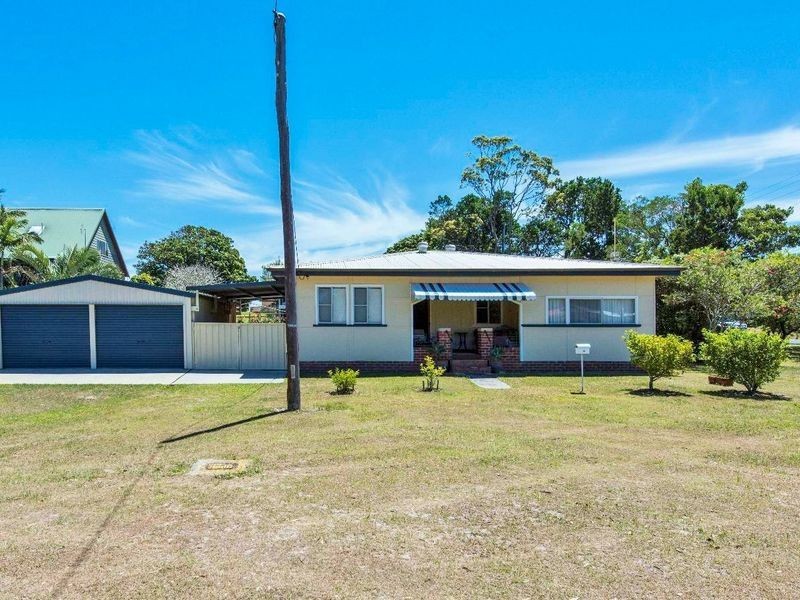5 Micalo Street, Iluka NSW 2466