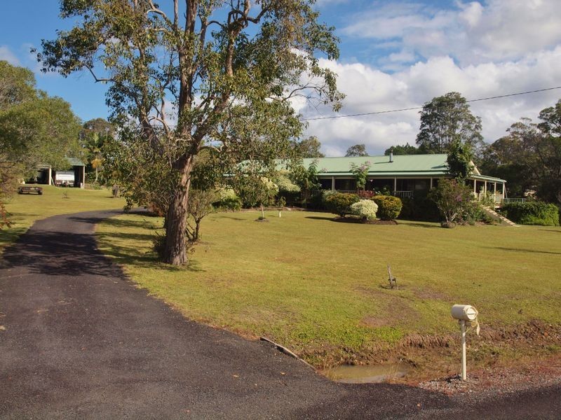 17 Broadlands Lane, Woombah NSW 2469