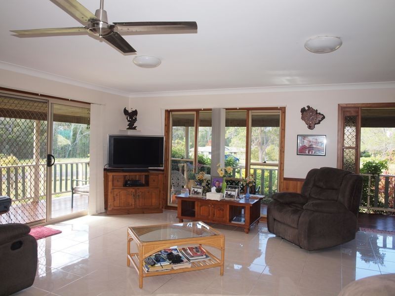 17 Broadlands Lane, Woombah NSW 2469