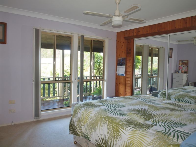 17 Broadlands Lane, Woombah NSW 2469