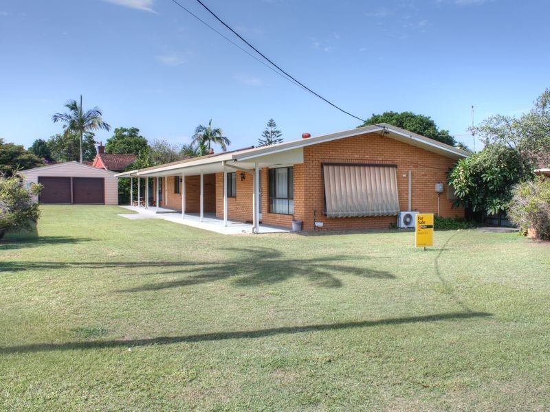 10 Micalo Street, Iluka NSW 2466