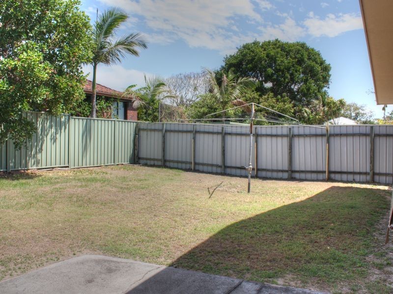 10 Micalo Street, Iluka NSW 2466