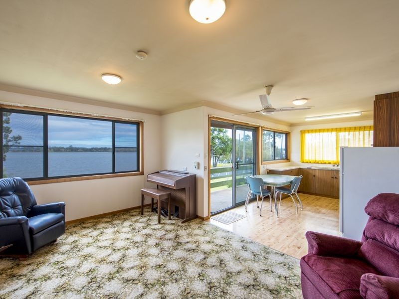 14 Marandowie Drive, Iluka NSW 2466