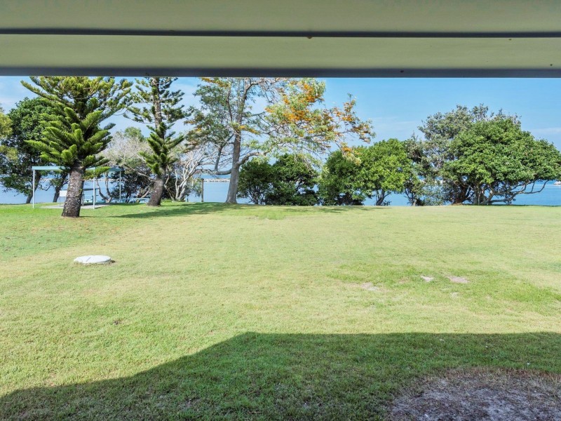 1/32 Queen Lane, Iluka NSW 2466