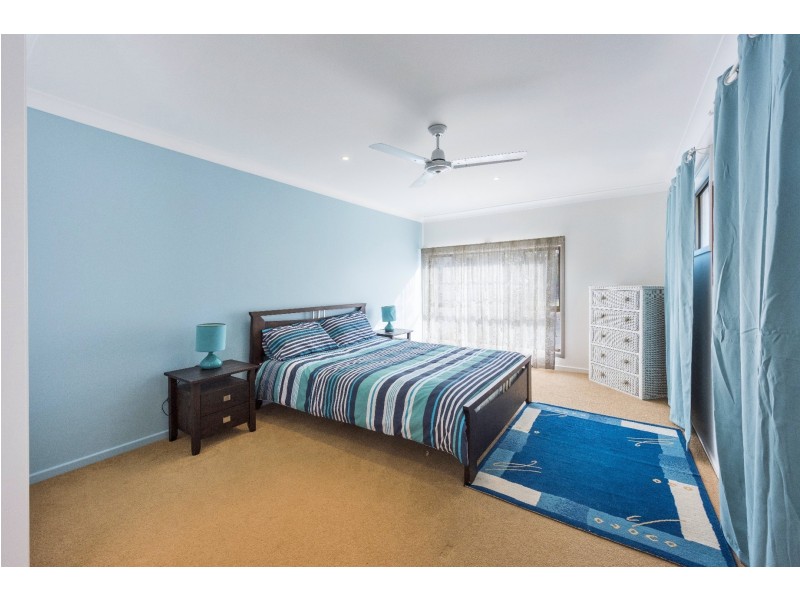 1/32 Queen Lane, Iluka NSW 2466