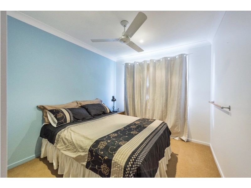 1/32 Queen Lane, Iluka NSW 2466