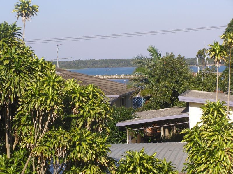 2/64-66 Charles Street, Iluka NSW 2466