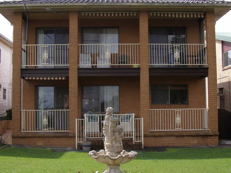 4 Thompson Street, Iluka NSW 2466