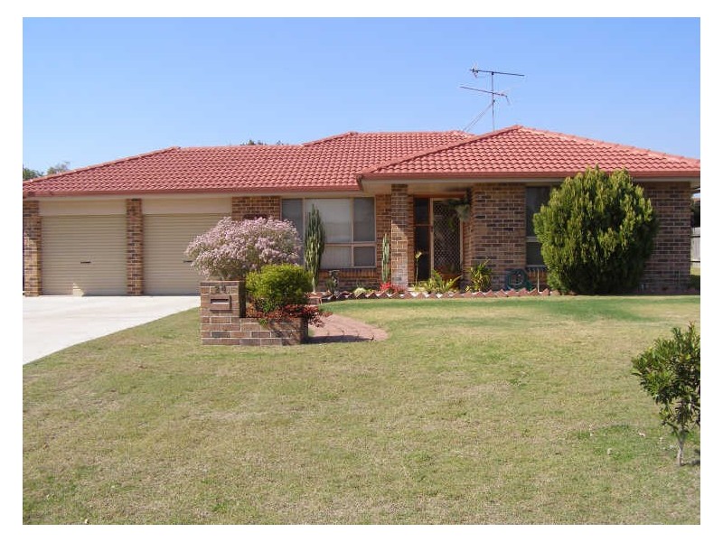 24 Micalo Street, Iluka NSW 2466