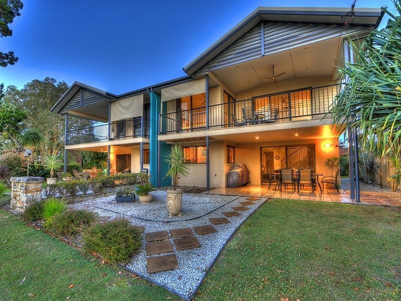 38 Marandowie Drive, Iluka NSW 2466