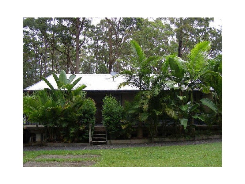 20 Gumhill Dve, Woombah NSW 2469