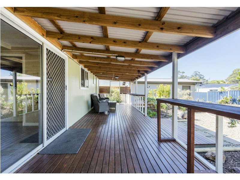 6 Loxton Avenue, Iluka NSW 2466