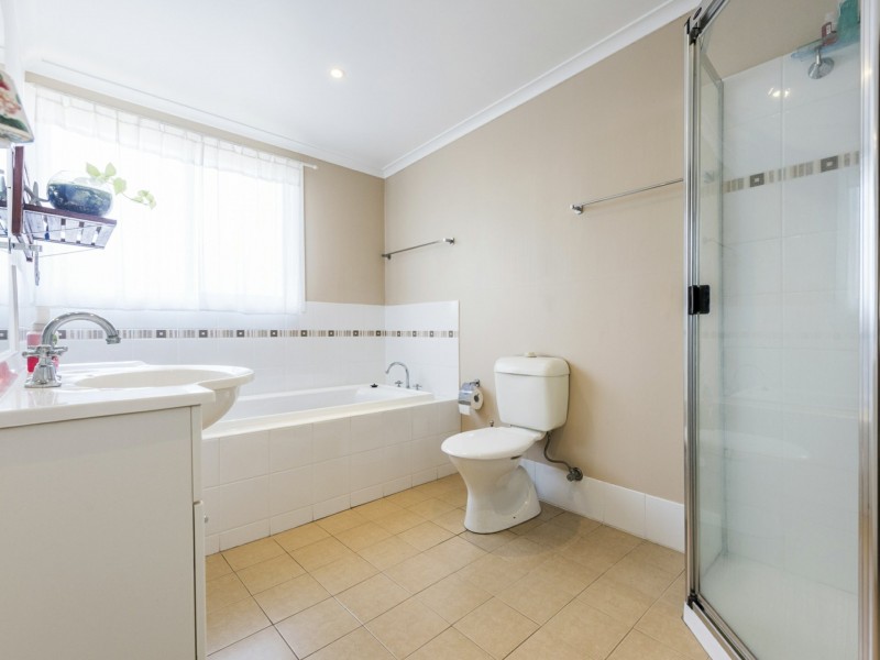 6 Loxton Avenue, Iluka NSW 2466