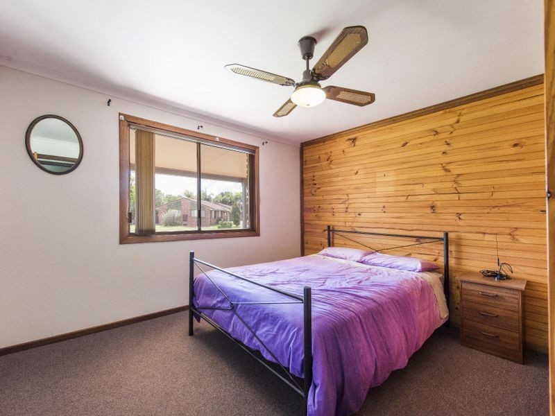 8 Ballanda Crescent, Iluka NSW 2466